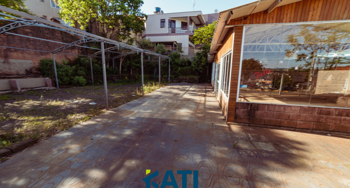 Terreno de esquina próximo ao Ministério Publico. - Rua Dr. João Danhe