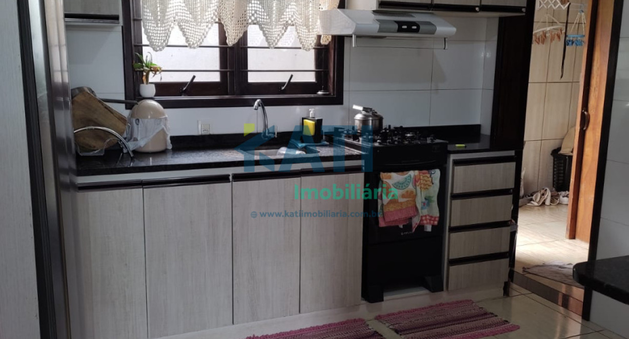 Casa na Sulina, com piscina - Rua São Borja