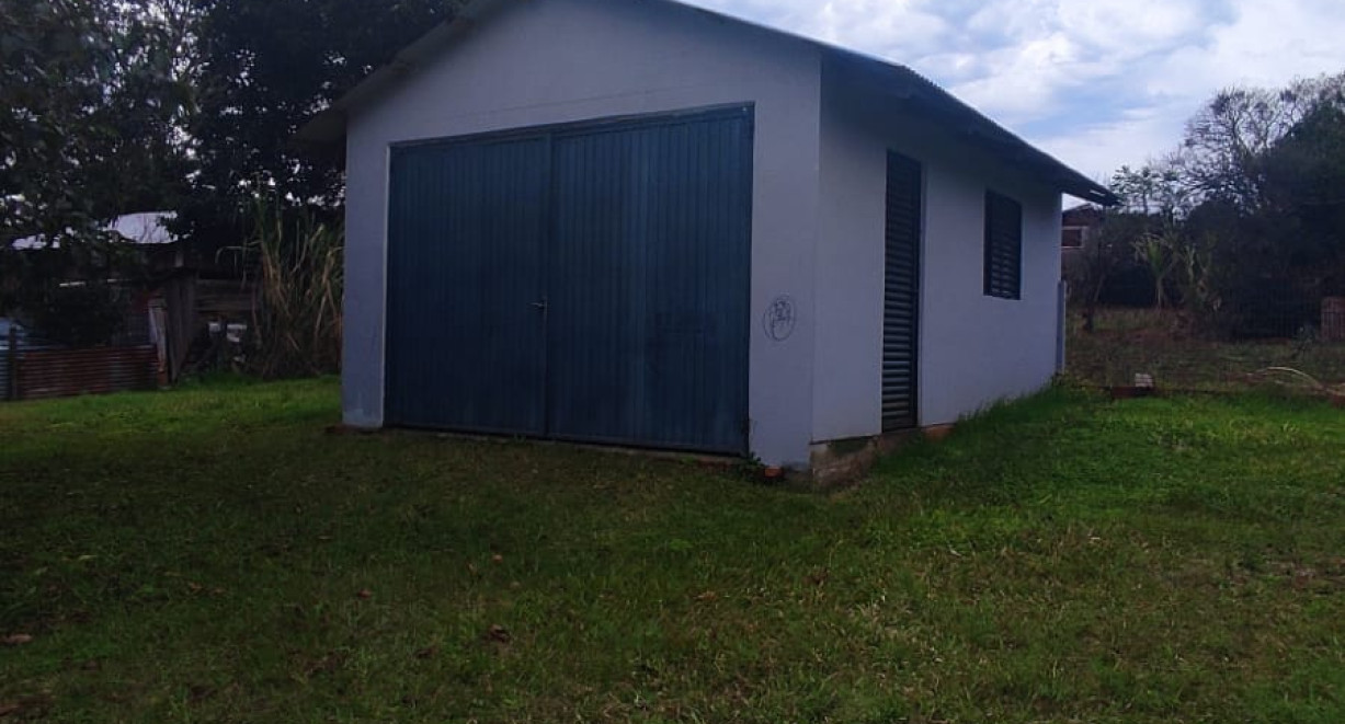 Casa no bairro Cruzeiro - Rua Candido Freire