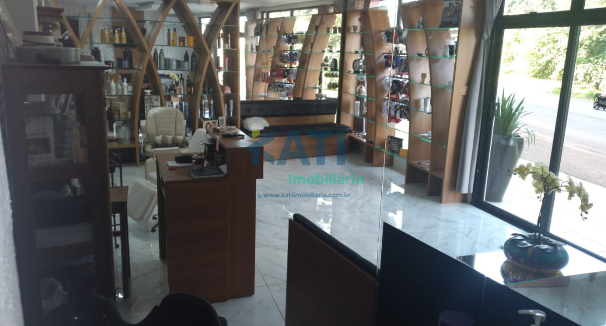 Casa e sala comercial - Rua Santa Rosa