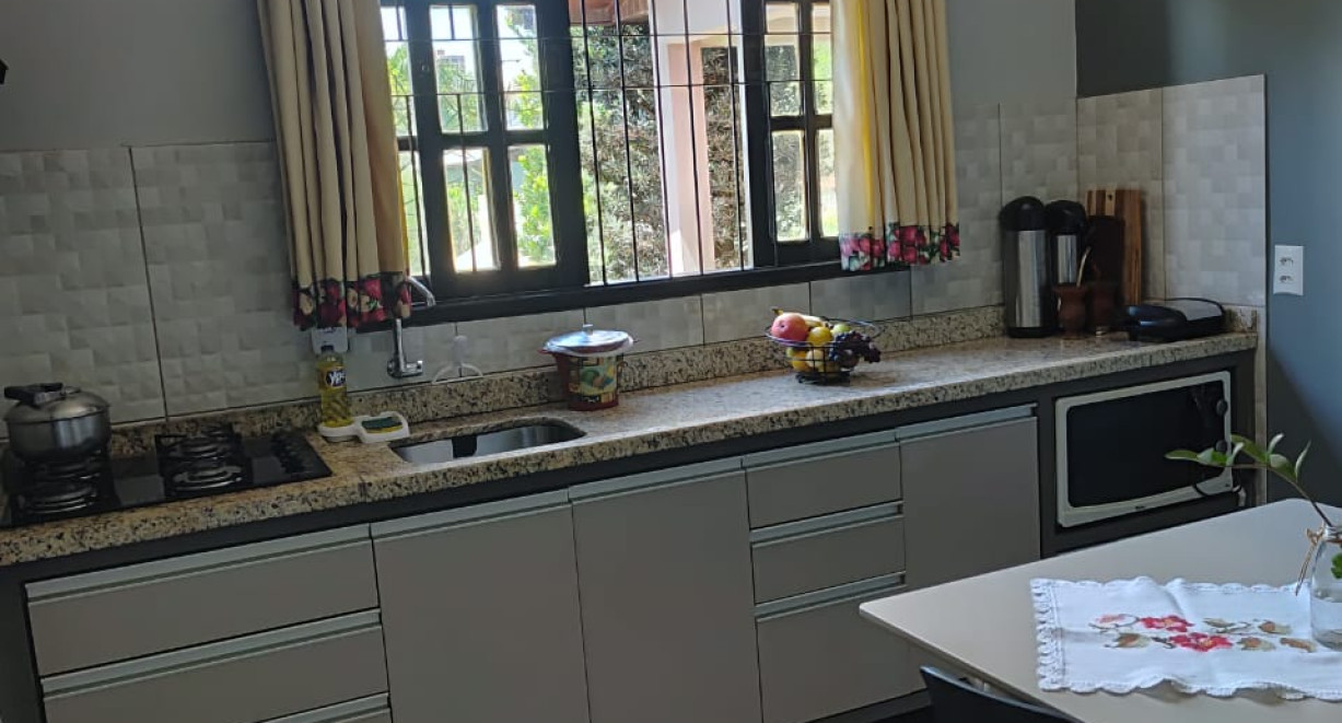 Casa na Av. Santa Cruz - Av. Santa Cruz