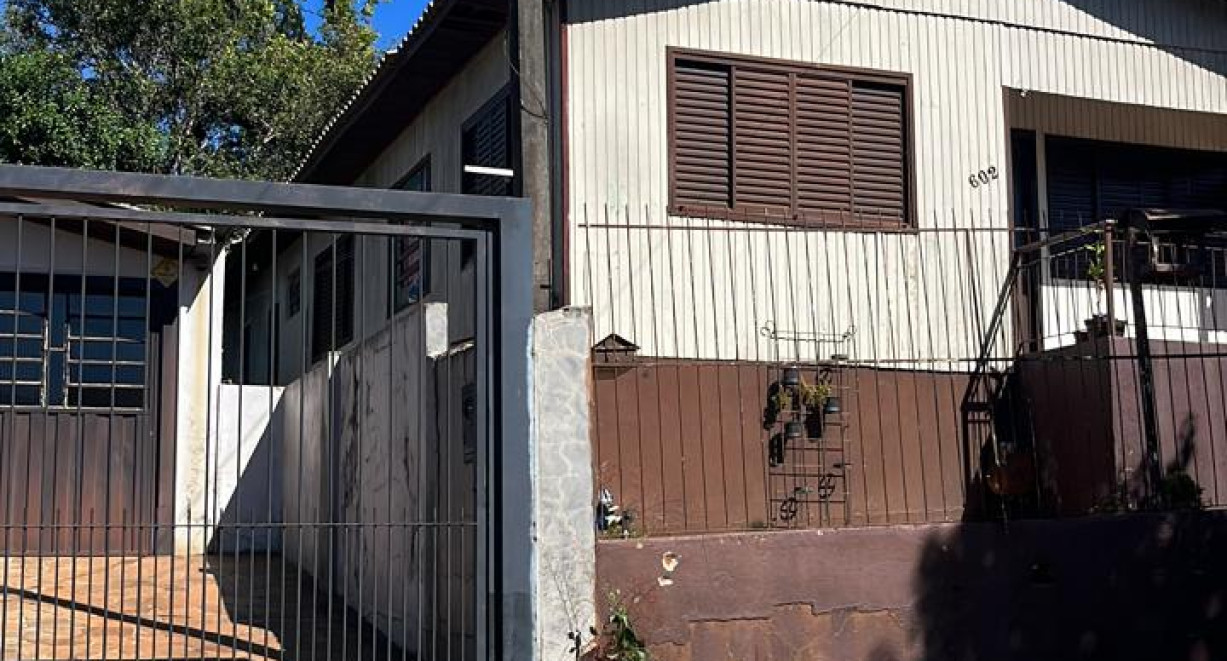 Casa mista na Timbaúva - Rua Mauá