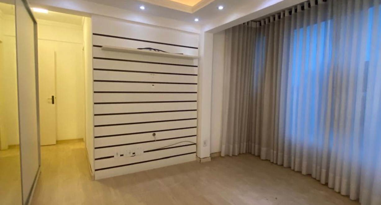 Apartamento semi mobiliado para locação em Santa Maria. - Rua João Batista da Cruz Jobim