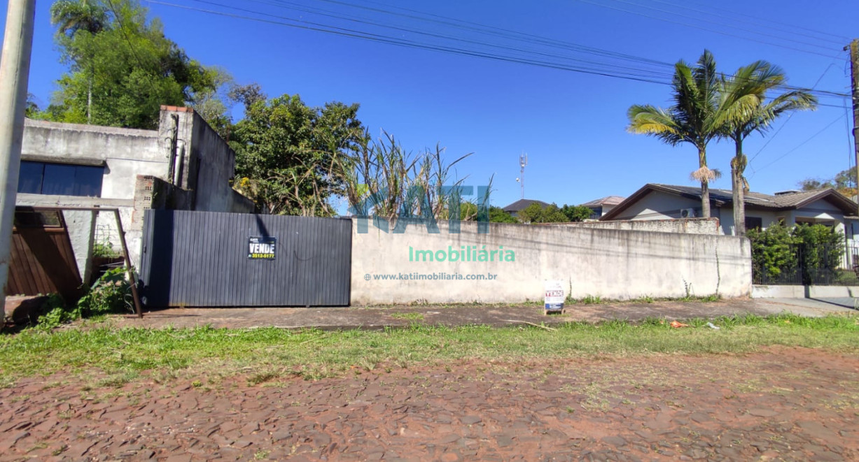 Terreno murado na Sulina - Rua São Borja