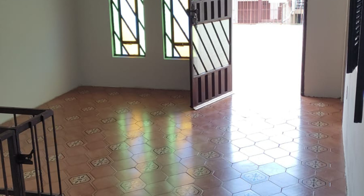 Casa na Vila Kerber - Rua Tv Brasília