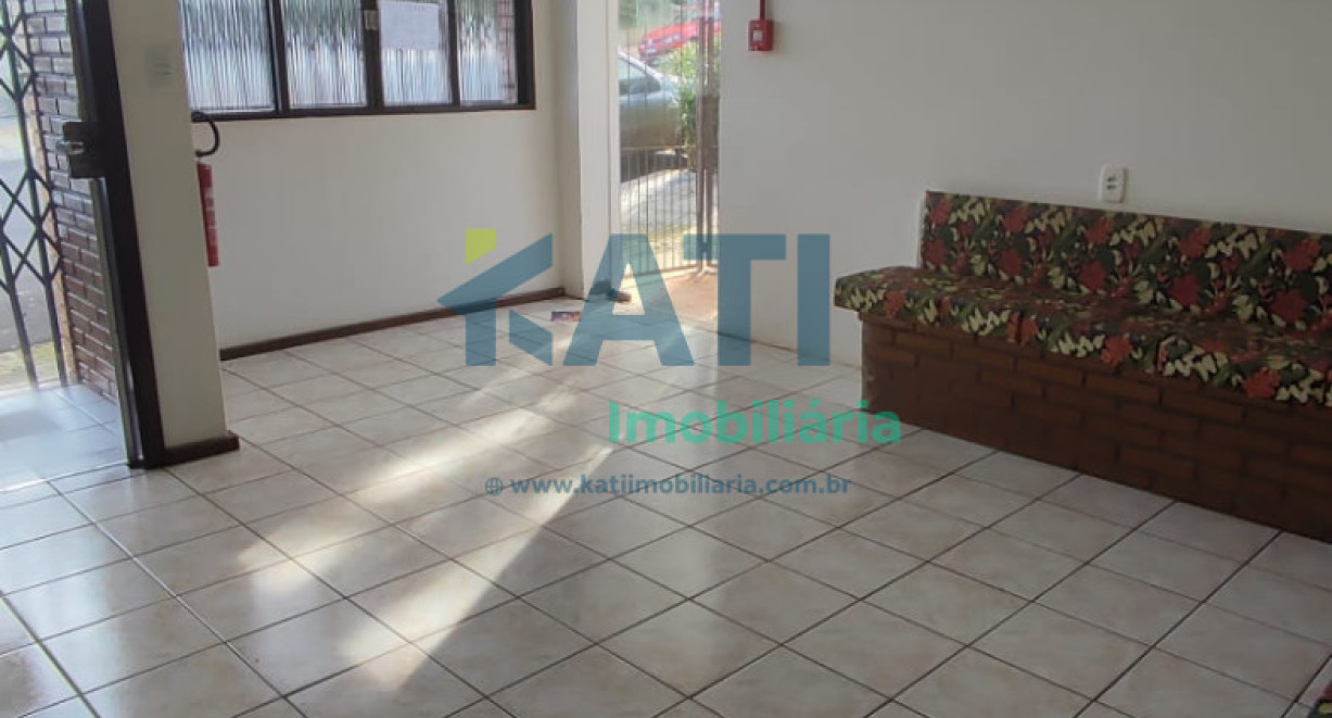 Sala Comercial , em frente Hospital Vida e Saúde - Rua Francisco Timm