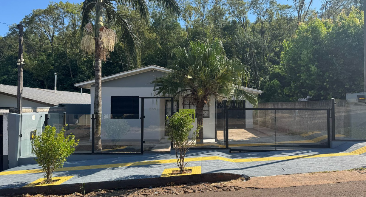 Casa para venda no bairro Sulina - Rua Belo Horizonte