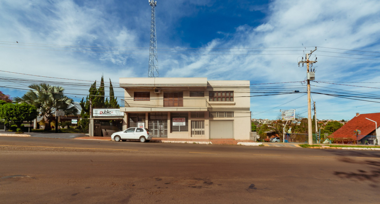 Prédio comercial e residencial - Avenida Tuparendi