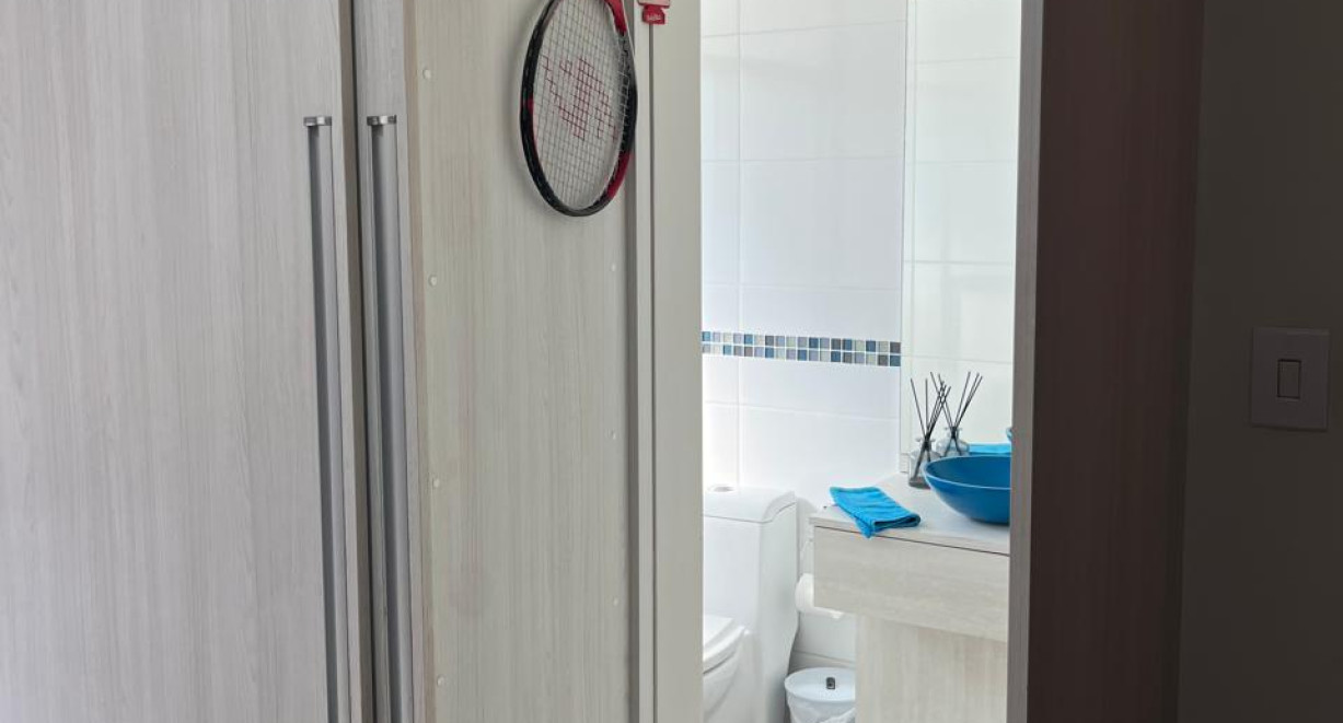 Casa com piscina no bairro Sulina - Rua Itajaí