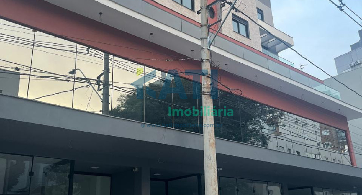 Salas comerciais no Edifício Urban - Rua São Francisco
