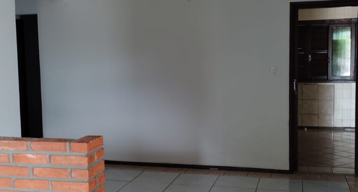 Casa na Vila Kerber - Rua Tv Brasília