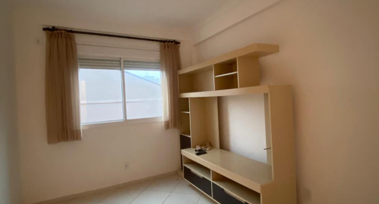 Apartamento semi mobiliado para locação em Santa Maria. - Rua João Batista da Cruz Jobim