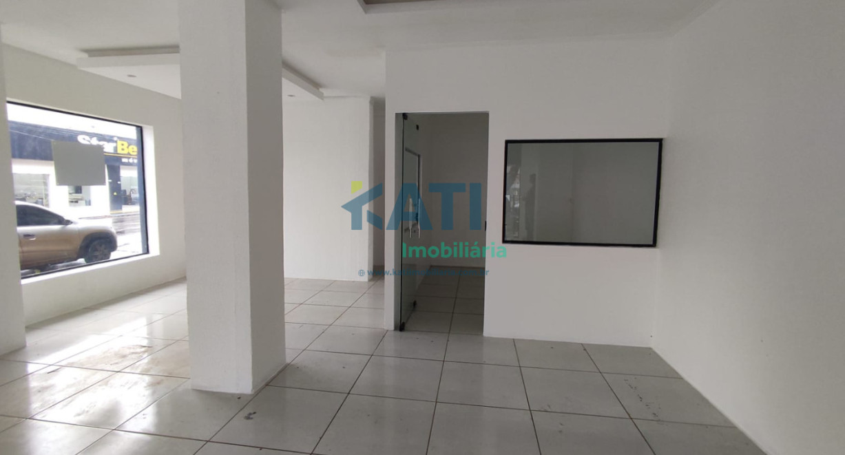 Sala comercial de esquina - Rua Coelho Neto