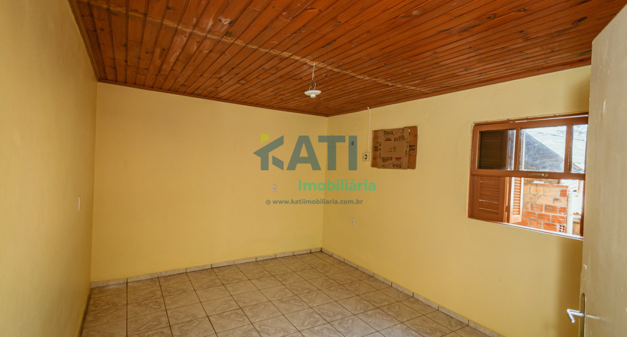 Casa mista na vila Beatriz - Rua Dr. Acioly