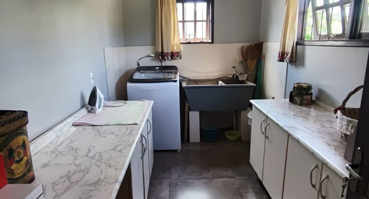 Casa na Av. Santa Cruz - Av. Santa Cruz