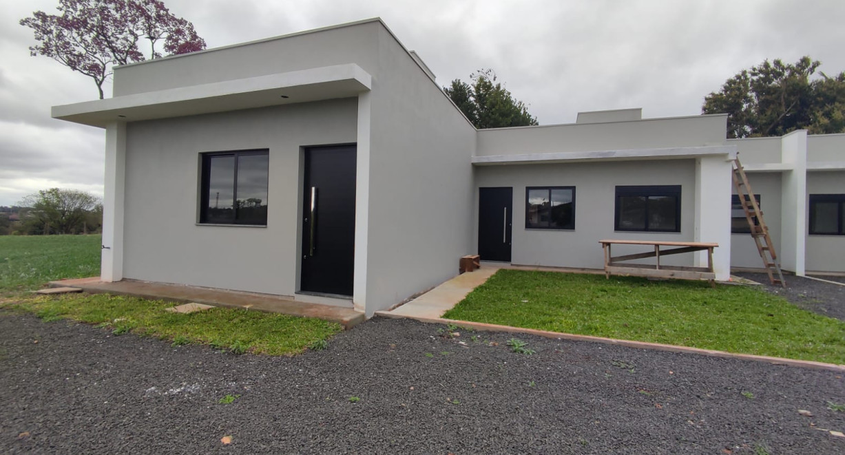 Casas geminadas novas em Cruzeiro - Rua Joaquim Rodrigues