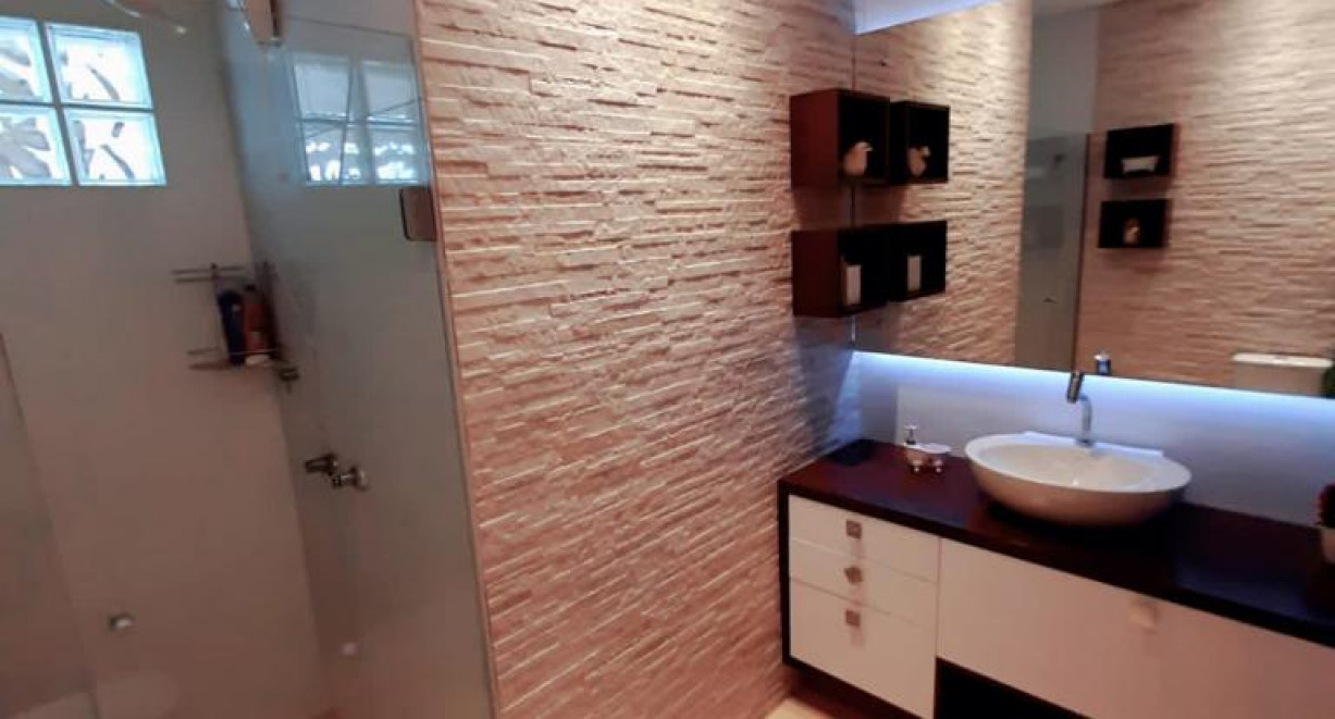 Residência  alto padrão, Bairro Novo Horizonte. - Rua Inês Perini