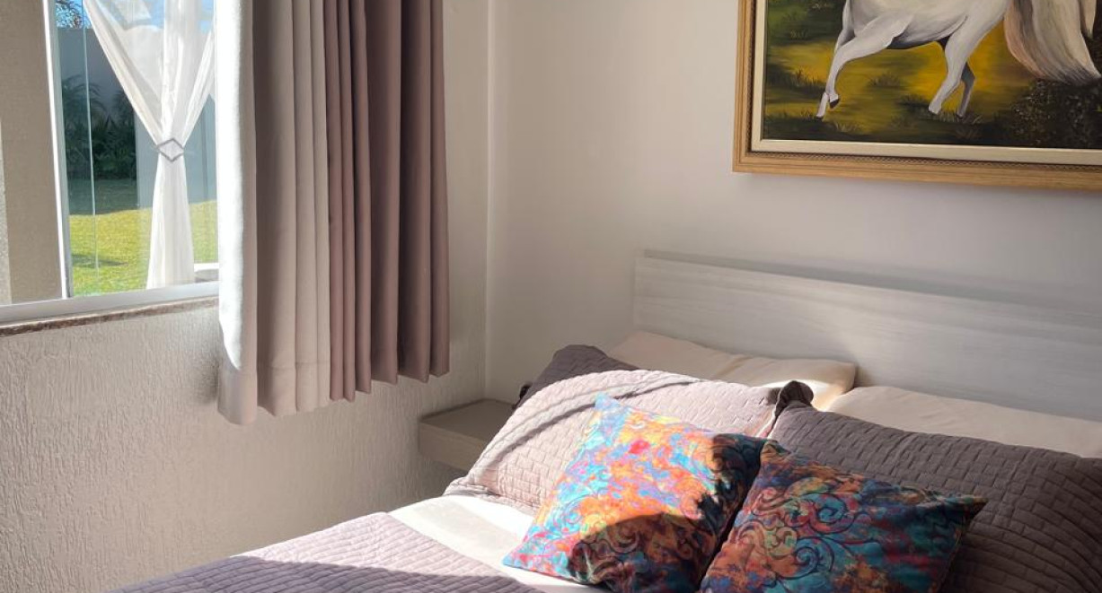 Casa com piscina no bairro Sulina - Rua Itajaí