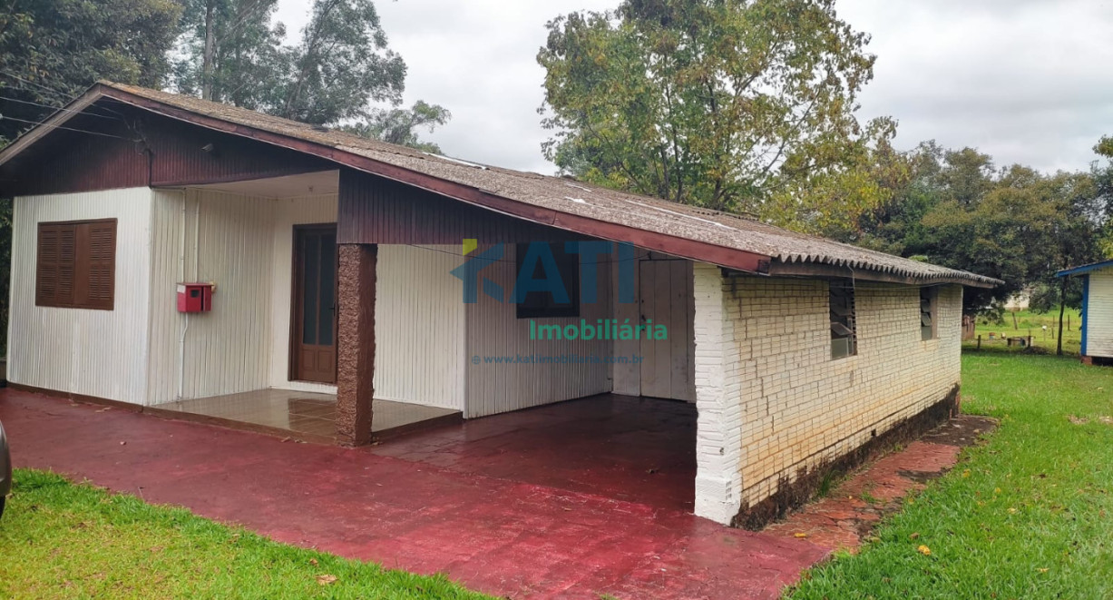 Locação no bairro São Francisco - Rua Saida para Lajeado Figueira