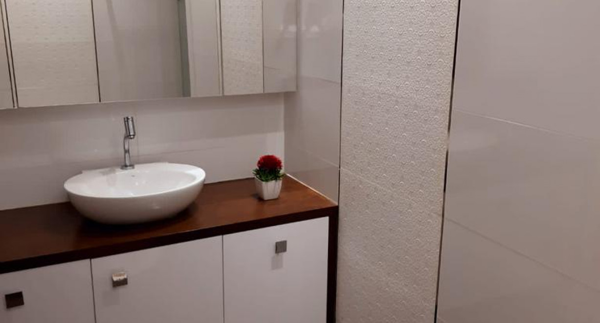 Residência  alto padrão, Bairro Novo Horizonte. - Rua Inês Perini