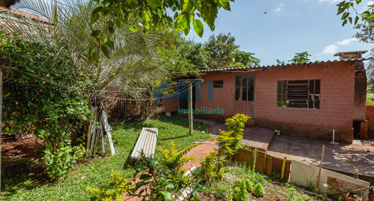 Casa mista na vila Beatriz - Rua Dr. Acioly