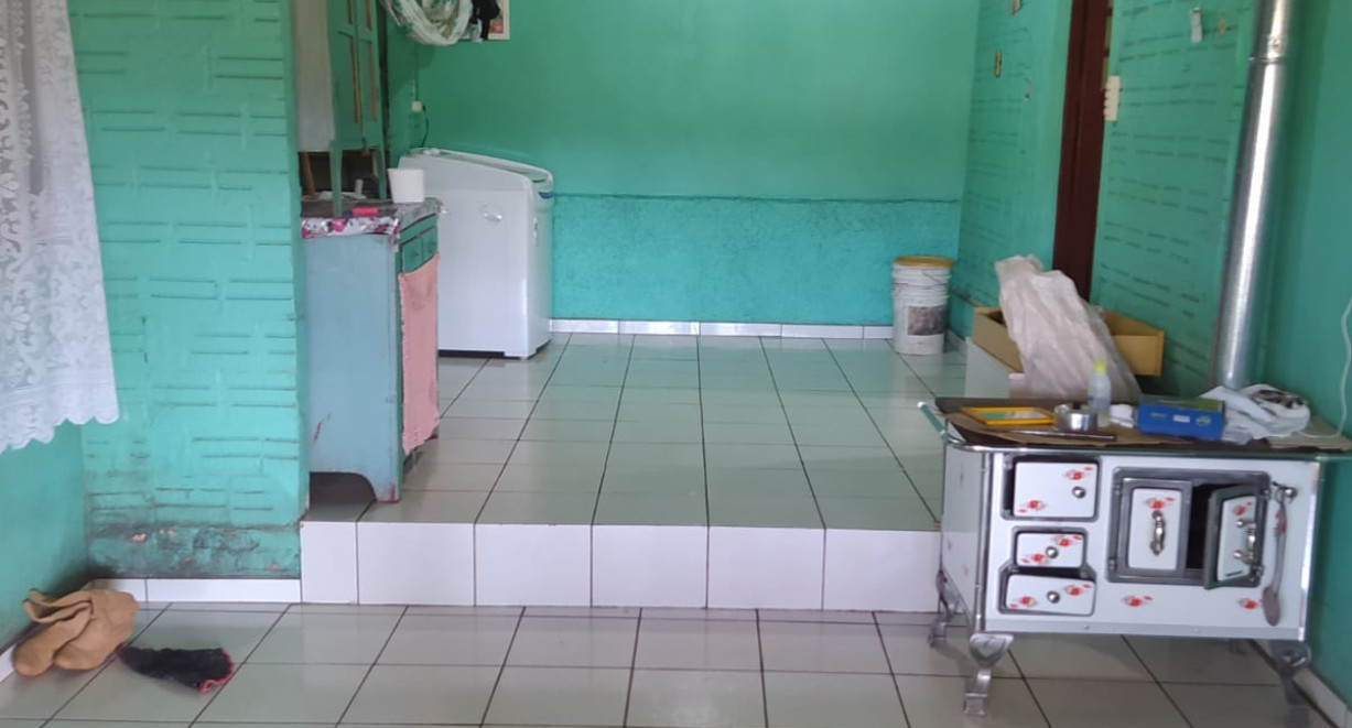 Casa para venda no bairro Planalto - Rua Vergilio Lunrdi