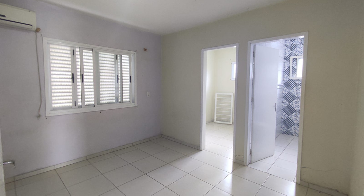 Casa no bairro Cruzeiro - Rua Candido Freire