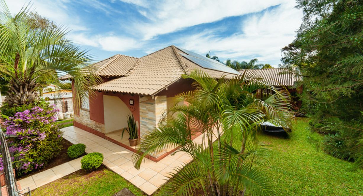 Casa na Bancários - Rua Jorge Kunde