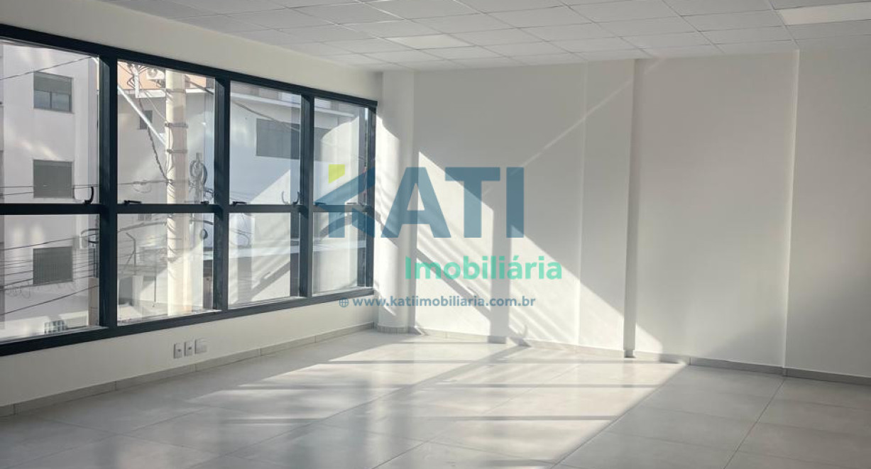 Salas comerciais no Edifício Urban - Rua São Francisco