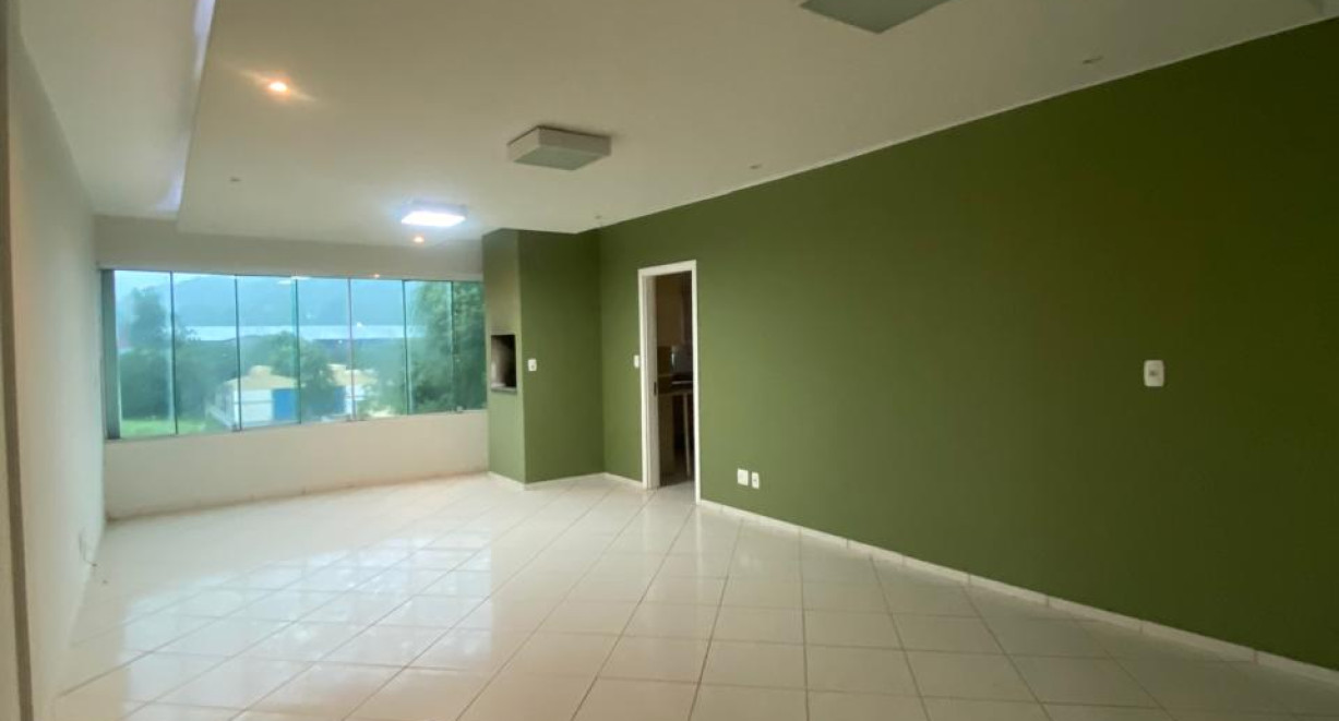 Apartamento no Ed. Amanda em Santa Maria. - Rua João Batista da Cruz Jobim