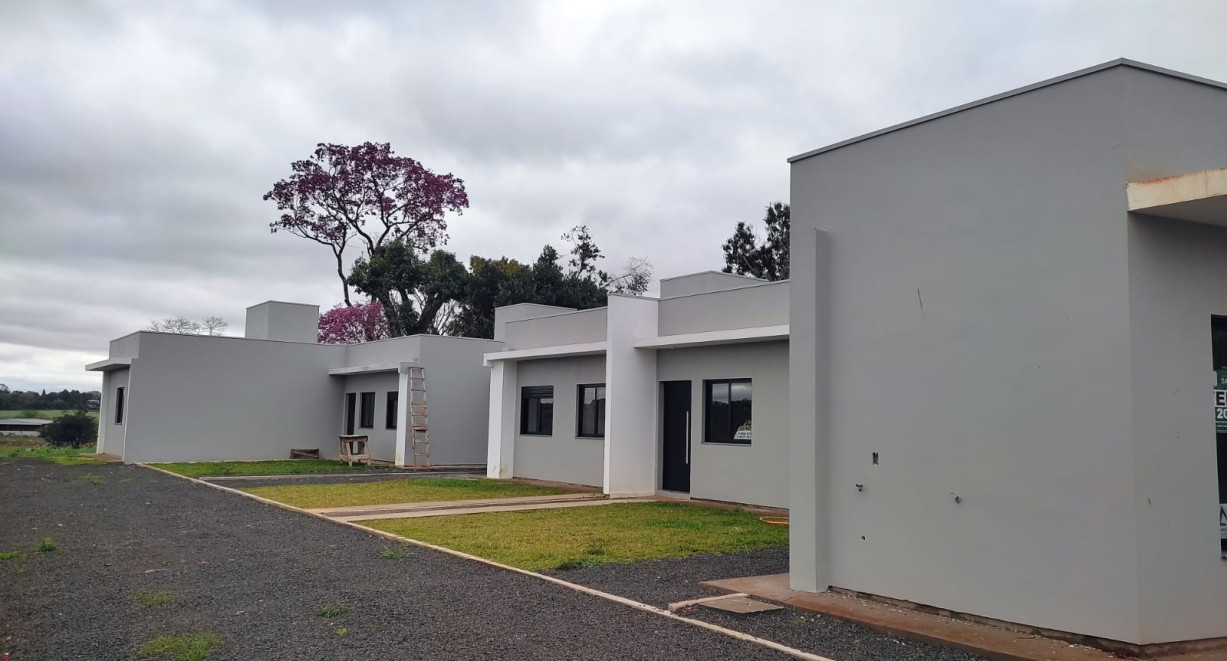 Casas geminadas novas em Cruzeiro - Rua Joaquim Rodrigues