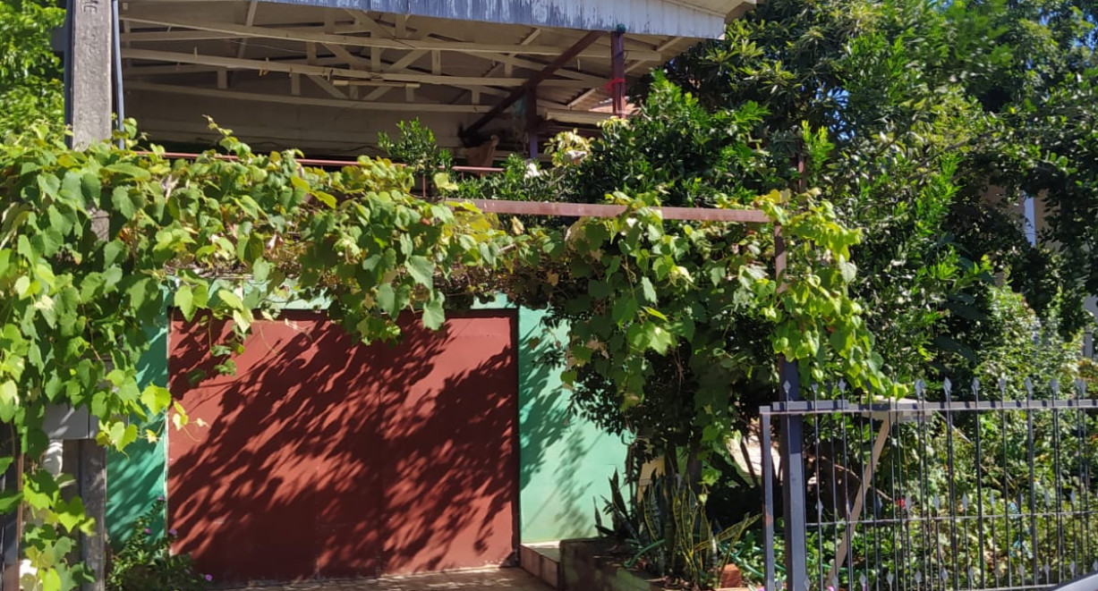 Casa para venda no bairro Planalto - Rua Vergilio Lunrdi
