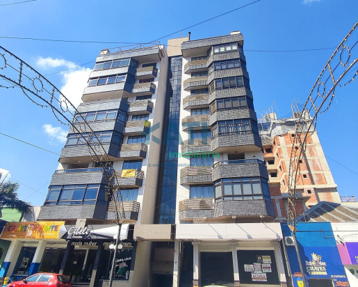 Cobertura Duplex no centro, ED. Bela Vista